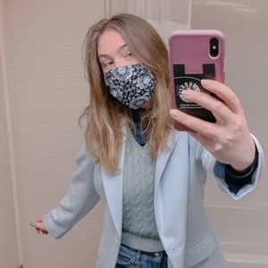 Meet your Posher, Caroline